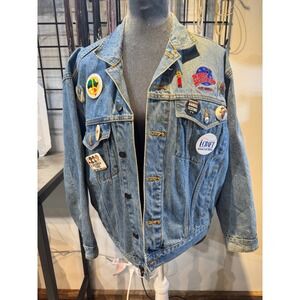 Vintage Planet Hollywood Las Vegas Denim Jacket Medium Wash With Pins 90s Retro